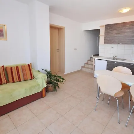 Samodol Semesterbostad Omiš